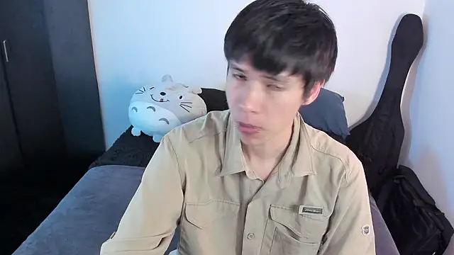 Aventure Twinks online show from 7, 2, 2026