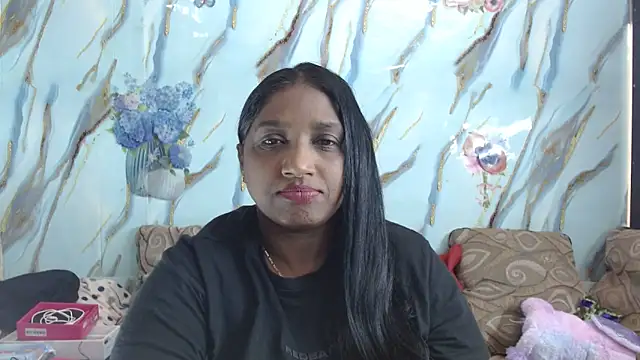 Snapshot of Indian_tracy chatting on 11, 6, 2026 Indian tracy online show from 11, 6, 2026