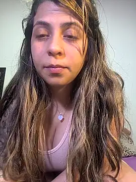 Snapshot of Rose_Gang chatting on 24, 2, 2025 Rose Gang online show from 24, 2, 2025