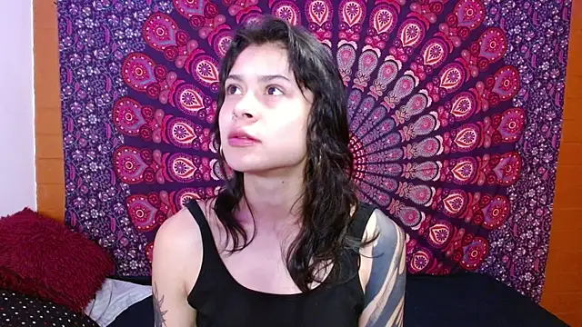 AbbySccott online show from 21, 10, 2025