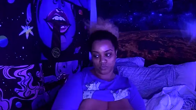 Snapshot of AutumnHart chatting on 19, 12, 2024 AutumnHart online show from 19, 12, 2024