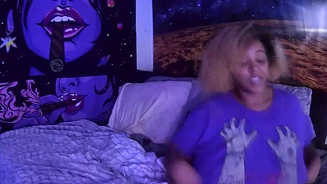 Snapshot of AutumnHart chatting on 20, 12, 2024 AutumnHart online show from 20, 12, 2024