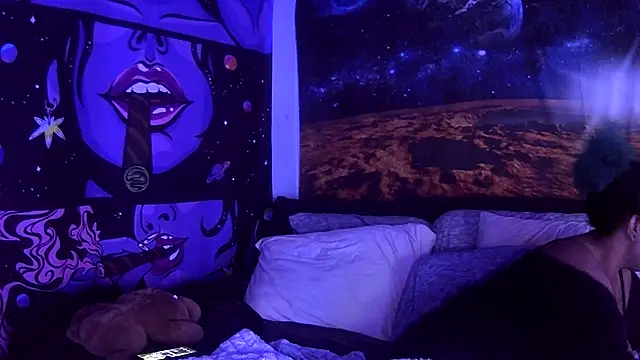 Snapshot of AutumnHart chatting on 27, 12, 2024 AutumnHart online show from 27, 12, 2024