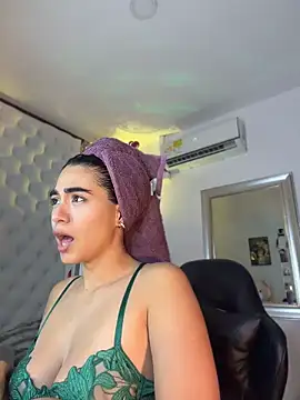 ZarahEvans online show from 28, 5, 2026