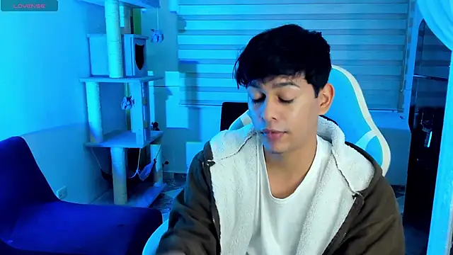 Franco Rizzo  online show from 5, 10, 2025