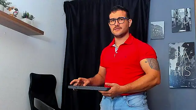 Snapshot of AndrewDiaz chatting on 24, 7, 2026 AndrewDiaz online show from 24, 7, 2026