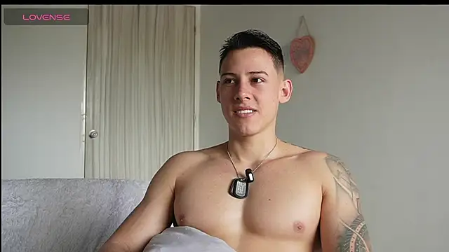 Muscle King Cum online show from 17, 6, 2026