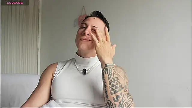Muscle King Cum online show from 19, 6, 2026