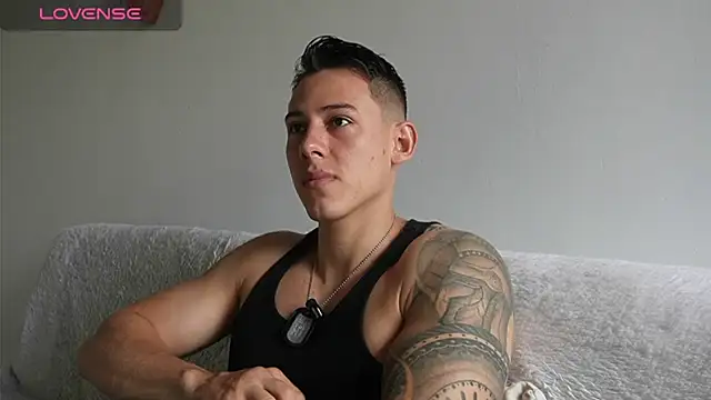 Muscle King Cum online show from 17, 7, 2026