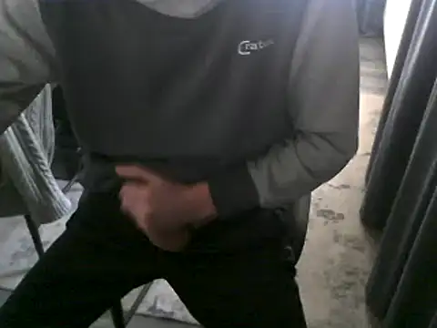 hornyman18cm39 online show from 29, 1, 2025