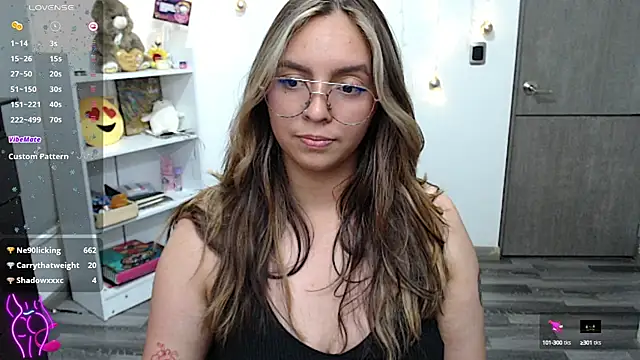 Snapshot of Valery7rose_ chatting on 13, 1, 2025 Valery7rose online show from 13, 1, 2025