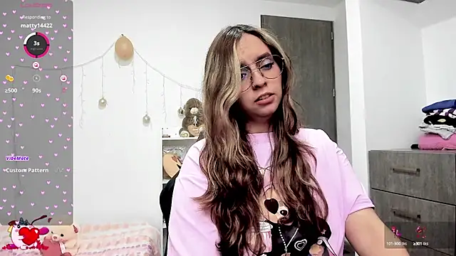 Snapshot of Valery7rose_ chatting on 14, 2, 2025 Valery7rose online show from 14, 2, 2025