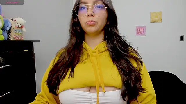 Snapshot of Valery7rose_ chatting on 12, 9, 2025 Valery7rose online show from 12, 9, 2025