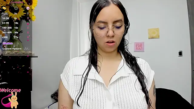 Snapshot of Valery7rose_ chatting on 15, 9, 2025 Valery7rose online show from 15, 9, 2025