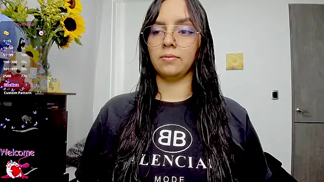 Snapshot of Valery7rose_ chatting on 23, 9, 2025 Valery7rose online show from 23, 9, 2025