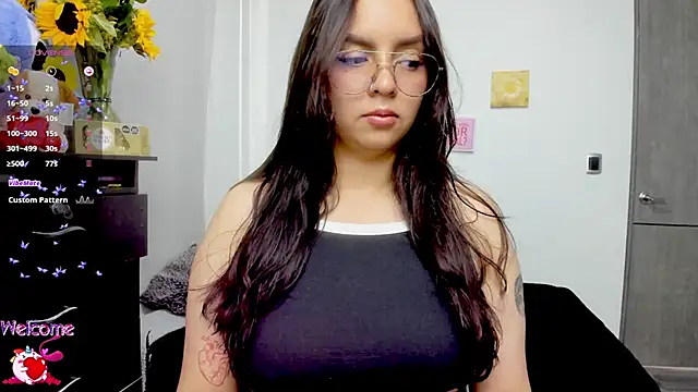 Snapshot of Valery7rose_ chatting on 25, 9, 2025 Valery7rose online show from 25, 9, 2025