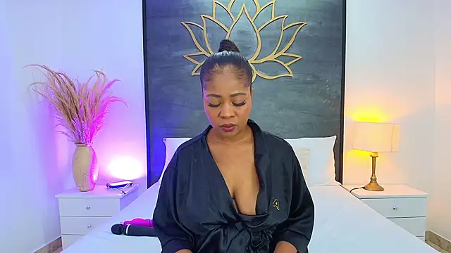 Snapshot of AlisonTravis chatting on 14, 1, 2026 AlisonTravis online show from 14, 1, 2026