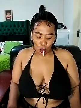 Snapshot of KINKYTEE20 chatting on 3, 12, 2025 KINKYTEE20 online show from 3, 12, 2025