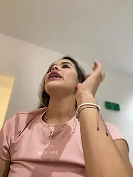 Emilia Bakerr online show from 14, 1, 2025