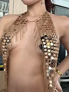 AllieEvans online show from 2, 3, 2025