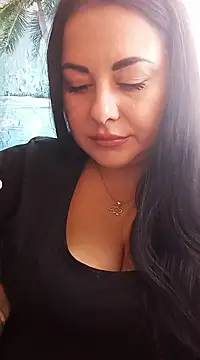 DaisyStreet online show from 5, 10, 2025