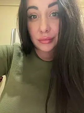 DaisyStreet online show from 12, 4, 2026