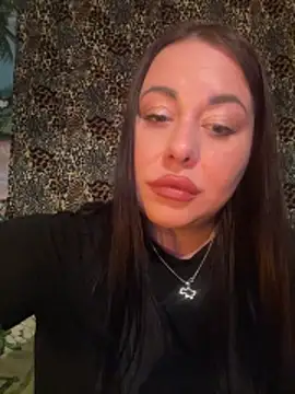 Snapshot of DaisyStreet chatting on 16, 6, 2026 DaisyStreet online show from 16, 6, 2026