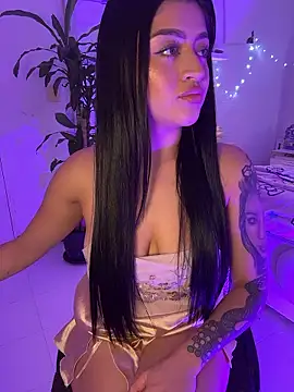 lucianaroy online show from 15, 1, 2026