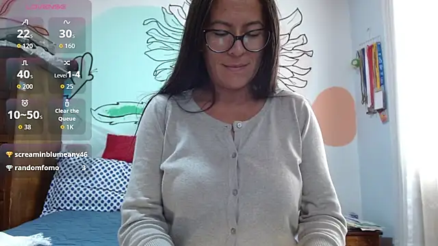 lupita84 online show from 23, 9, 2025