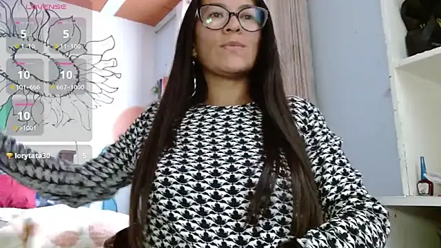 lupita84 online show from 11, 10, 2025