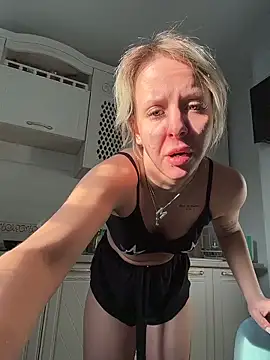 LikaCat online show from 6, 2, 2026