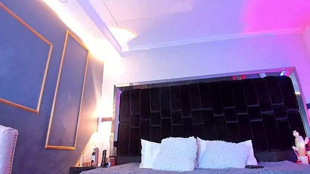 NikkySmiith online show from 28, 1, 2025