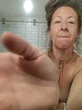 Snapshot of DanyThrash chatting on 18, 3, 2025 DanyThrash online show from 18, 3, 2025