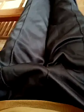 Alonesexyboy1 online show from 4, 2, 2025