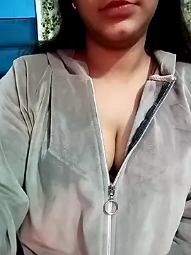 Snapshot of Gulabo-jaan chatting on 7, 3, 2025 Gulabo-jaan online show from 7, 3, 2025