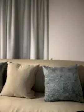 Snapshot of MarianaBenz chatting on 25, 10, 2025 MarianaBenz online show from 25, 10, 2025