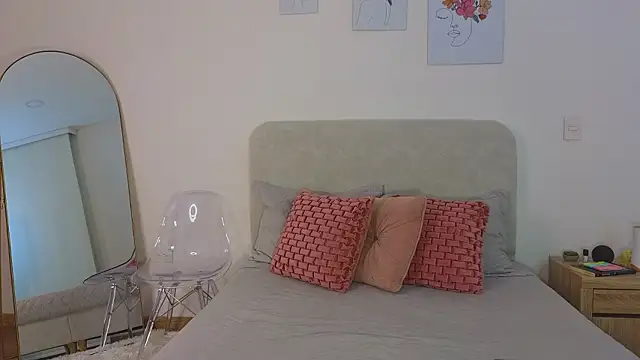 KristennBlue online show from 20, 2, 2026