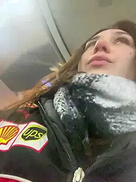 QuitieLia online show from 13, 12, 2024