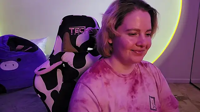 InternetFairy XO online show from 17, 1, 2025