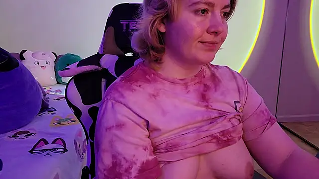 InternetFairy XO online show from 22, 1, 2025