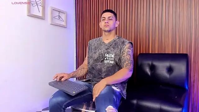 Alex cute77 online show from 4, 2, 2026