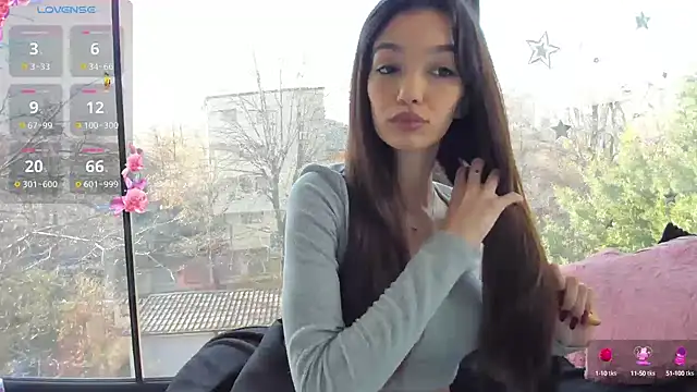 Snapshot of Sassy_Teen chatting on 17, 12, 2024 Sassy Teen online show from 17, 12, 2024