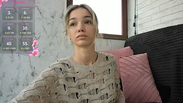 Snapshot of Sassy_Teen chatting on 9, 2, 2025 Sassy Teen online show from 9, 2, 2025