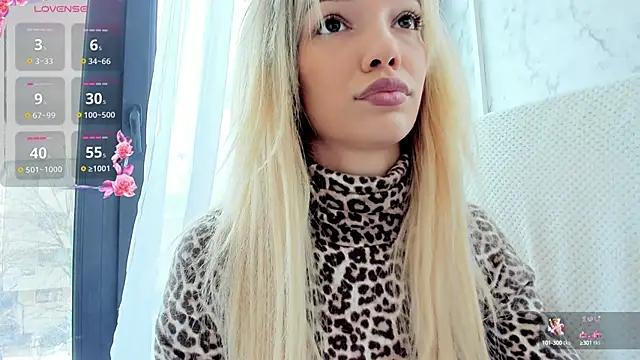 Snapshot of Sassy_Teen chatting on 26, 2, 2025 Sassy Teen online show from 26, 2, 2025