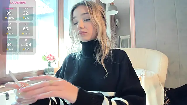 Snapshot of Sassy_Teen chatting on 30, 9, 2025 Sassy Teen online show from 30, 9, 2025