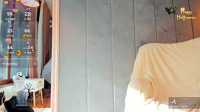 Snapshot of Sassy_Teen chatting on 31, 10, 2025 Sassy Teen online show from 31, 10, 2025