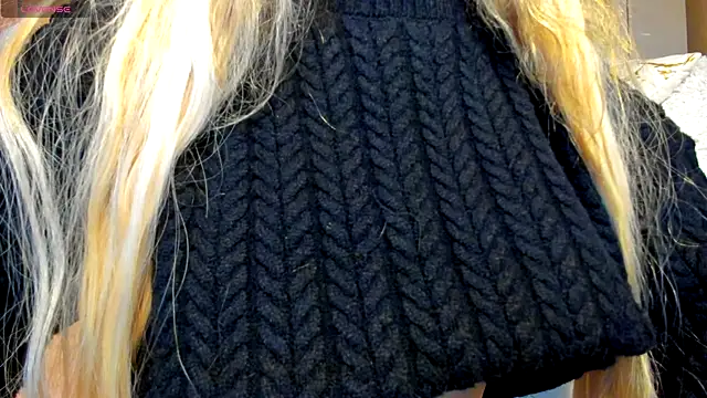 Snapshot of Sassy_Teen chatting on 30, 11, 2025 Sassy Teen online show from 30, 11, 2025