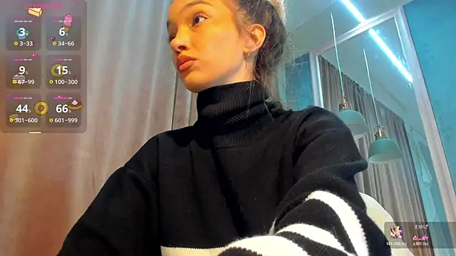 Snapshot of Sassy_Teen chatting on 5, 1, 2026 Sassy Teen online show from 5, 1, 2026