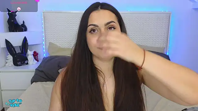 Snapshot of Eva_Rogers_ chatting on 22, 1, 2025 Eva Rogers  online show from 22, 1, 2025