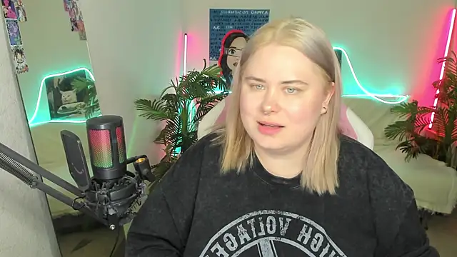 Akemi BBW online show from 19, 3, 2025